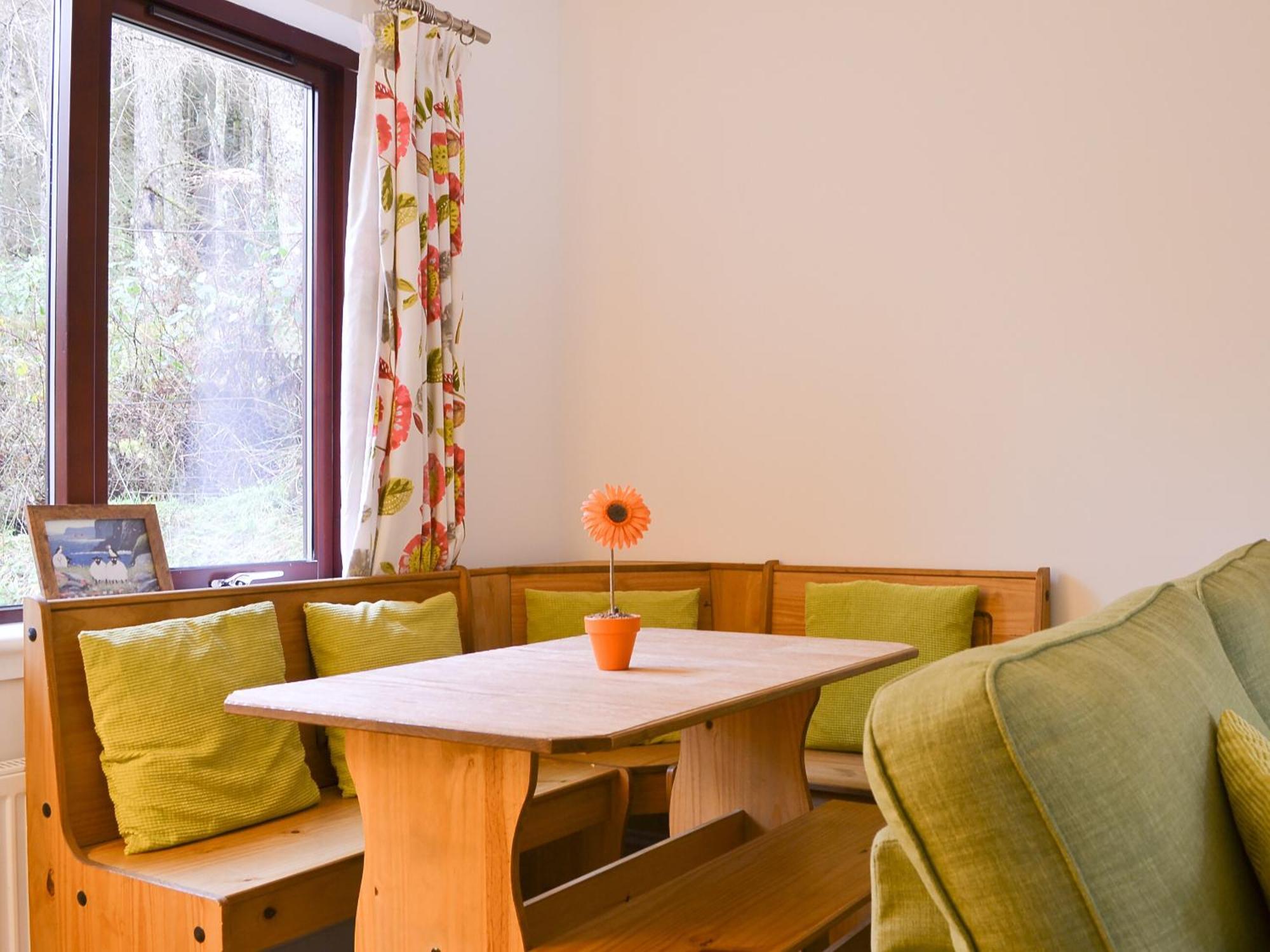 Pine Marten Cottage บัลลาคูลิช ภายนอก รูปภาพ